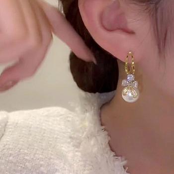 ピアス 揺れる パールリボンピアス 送料無料 即日発送-4