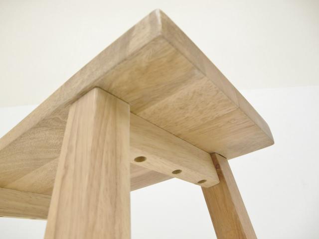 天然木をふんだんに使ったナチュラルシリーズ NATURAL SIGNATURE スツール 送料無料-9