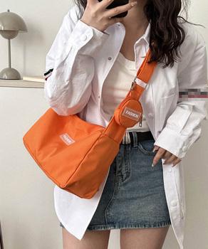 ショルダーバッグ レディース小銭入れ付き 送料無料 即日発送-7