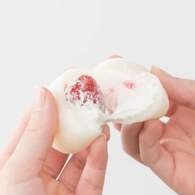 ホシフルーツ あまおうのクリームいちご大福 fuwaru 12個入 のし対応可 送料無料-10