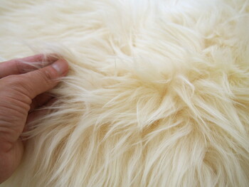 ムートンクッション 長毛 厚手 M 511 F ベージュ 約38×120cm 送料無料-1