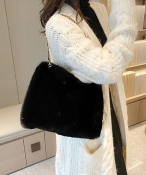 ファーバッグ 大容量 チェーンバッグ 送料無料 即日発送-4