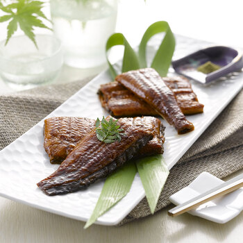 うなぎ割烹 一愼 うなぎ蒲焼セット 蒲焼55g×3袋、蒲焼のたれ50ml×1本、山椒0.2g×3袋 送料無料-2