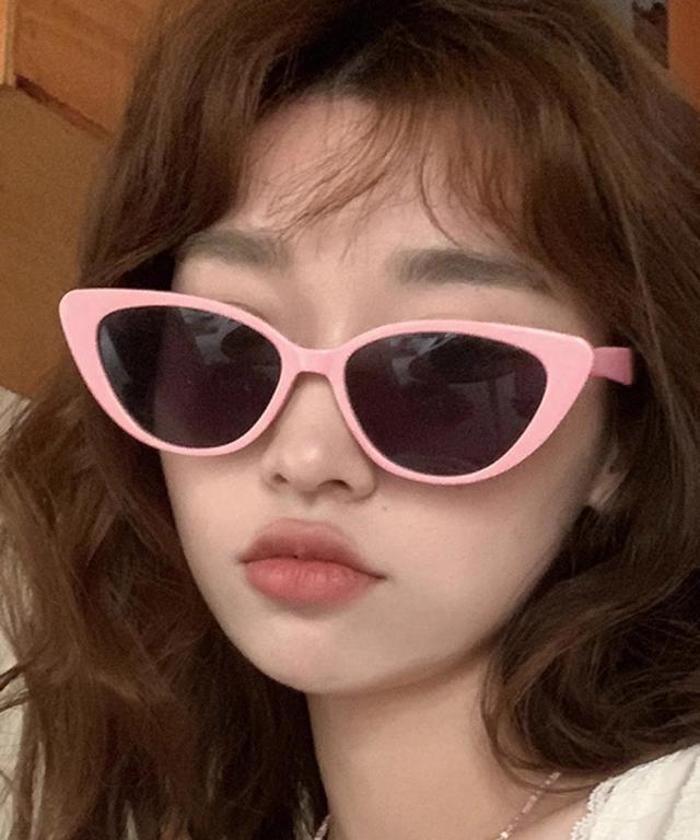 キャットアイ カラーフレームサングラス 送料無料 即日発送-4