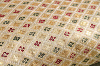 日本製 御前座布団 金襴 盆 法事 仏前 豪華 クッション性 約70×70cm 白虎 送料無料-10