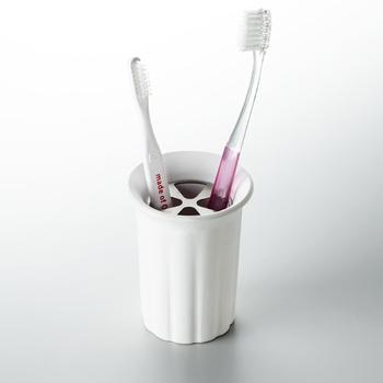 ＫＡＲＡＲＩ多孔質セラミックハブラシスタンド４本用丸型 3個セット 送料無料 即日発送-1