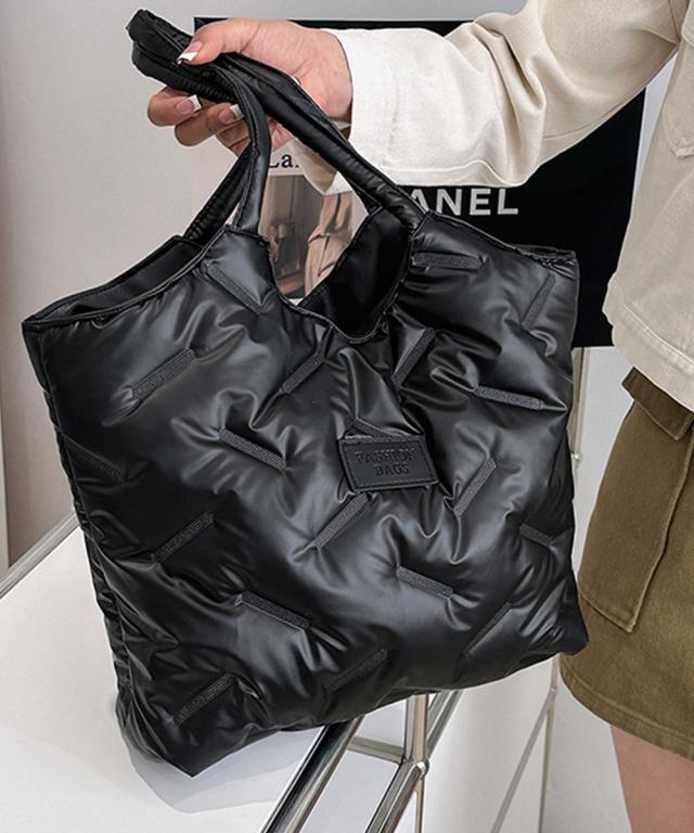 中綿入りナイロントートバッグ大容量鞄軽量 送料無料 即日発送-5