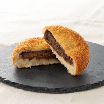 滋賀 近江牛入り焼きカレーパン 10個 送料無料-2