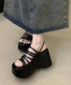 厚底サンダル ストラップサンダル 美脚夏　スタイリッシュで個性的な厚底サンダル。 送料無料 即日発送-3