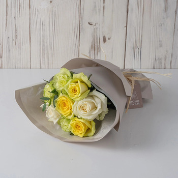 ホシファーム フリルブーケホワイトイエローグリーン８本＆フィナンシェ ティー７個入 メッセージカード付 ラッピング済 送料無料-2