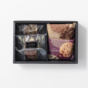 ホシファームフリルニュアンスピンク８本＆ホテルオークラスイーツアソート５個入 メッセージカード付 ラッピング済 送料無料-4