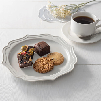 ホシファームフリルブーケスイート８本＆ホテルオークラスイーツアソート５個入 メッセージカード付 ラッピング済 送料無料-2