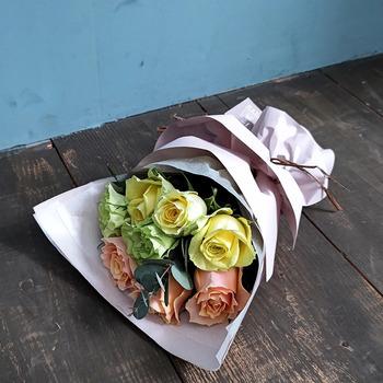 ホシファームフリルブーケパッション８本＆ホテルオークラスイーツアソート５個入 メッセージカード付 ラッピング済 送料無料-2