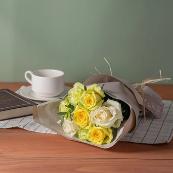 ホシファーム フリルホワイトイエローグリーン８本＆ホシフルーツ贅沢ブラウニー６個入 メッセージカード付 ラッピング済 送料無料-2