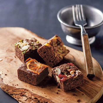 ホシファーム フリルブーケ スイート８本＆ホシフルーツ 贅沢ブラウニー ６個入 メッセージカード付 ラッピング済 送料無料-3