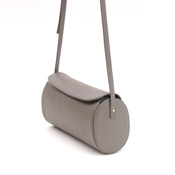 シュリンクレザー 筒形カブセ ショルダーバッグ 革 牛革　 COOCO 送料無料 即日発送-14