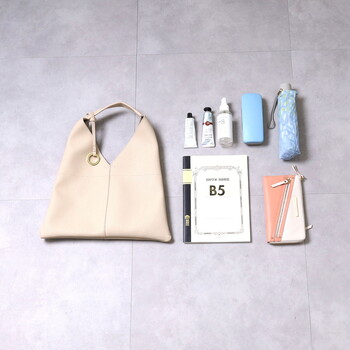 リングチャーム付トライアングル ワンショルダー バッグ COOCO 送料無料 即日発送-11