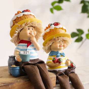 ディスプレイとしてかわいい 置物 お座り妖精 タルトケーキ 2SET　とてもかわいいお座り妖精の置物 送料無料-6