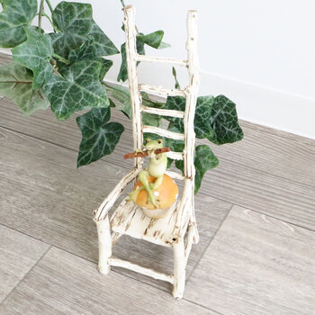 ディスプレイとしてかわいい 置物 オブジェ カエル＆チェアー 笛 送料無料-5