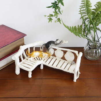 ディスプレイとしてかわいい 置物 オブジェ 猫&チェアー 子猫がお昼寝をしているとてもかわいい置物 送料無料-7