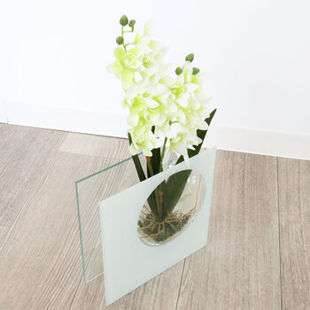 花瓶 モダンテイスト ガラス花瓶 グラスアート ホワイト&ライトグリーン 造花付き 色合いがとても綺麗な造花付きガラス花瓶 送料無料-1