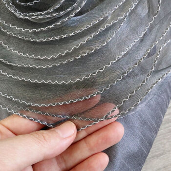 肌触りの良い逸品 スクエアローズクッション グレイ 送料無料-5