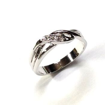 日本製 ３ラインねじれファッションリング 高品質クリスタル使用 BR 4529 送料無料 即日発送-2