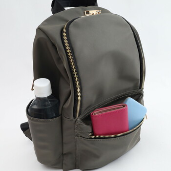 ナイロン風 10ポケット ミディアムサイズ リュック A4収納可能 定番 COOCO 送料無料 即日発送-15