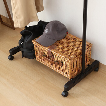 インテリアニ馴染むハンガーラックAURA スリム 送料無料-14