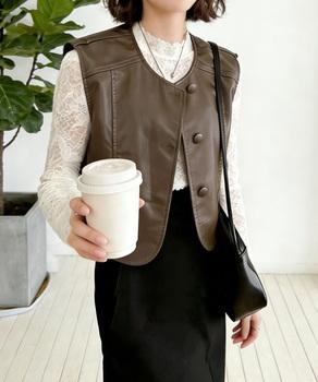 フェイクレザーベストレディースジレ 送料無料 即日発送-6