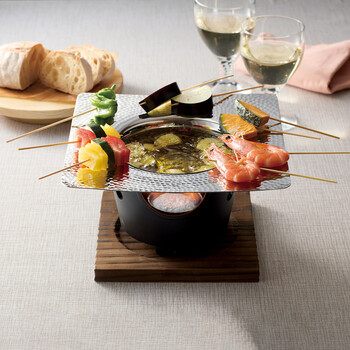 ステンレス 槌目 リム付 ミニ 角鍋 料理皿 送料無料-1