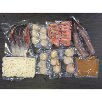 石狩鍋 秋鮭切身×4切 ボイル海老×12尾 ボイル帆立×6個 かに入つみれ×3個 えび入つみれ×3個 とりごぼうつみれ×3個等33点 送料無料-1